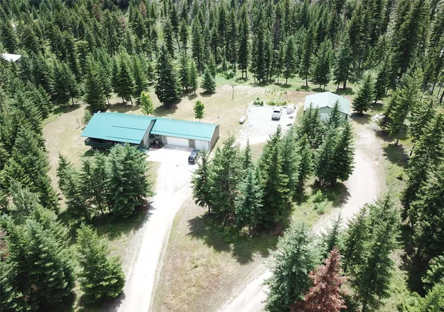 Photo 3 of Single family home for sale at 729 Sunrise Crk Rd, Superior, MT 59872 | MLS# 30076189 | Listing updated on 2026-08-08