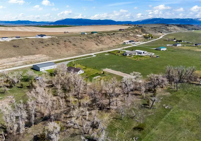 Photo 2 of Single family home for sale at 460 Lower Deep Crk Rd, Townsend, MT 59644 | MLS# 30076400 | Listing updated on 2026-08-23