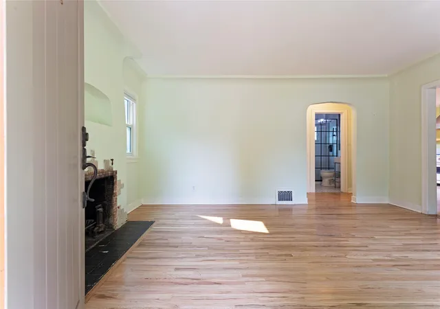 Photo 3 of Single family home for sale at 313 Woodworth Ave, Missoula, MT 59801 | MLS# 30076321 | Listing updated on 2026-08-23