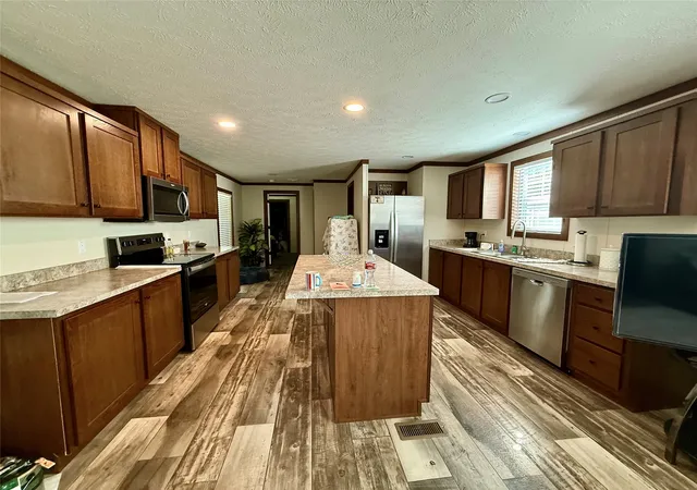 Photo 2 of Manufactured home for sale at 3804 Vigilante Dr, Great Falls, MT 59405 | MLS# 30076435 | Listing updated on 2026-08-18