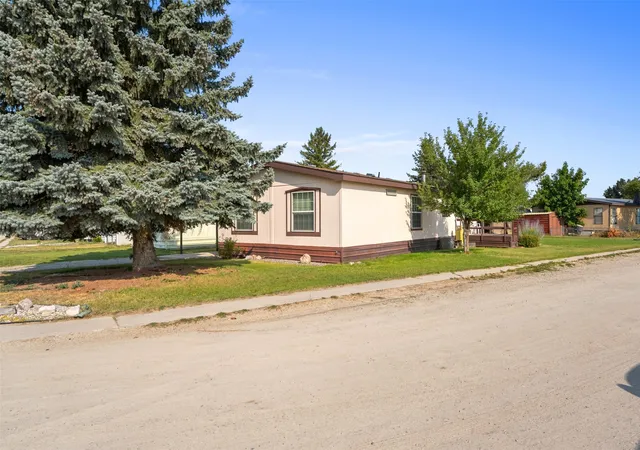 2nd image of 467 Grantsdale Rd #21, Hamilton, MT 59840 | MLS# 30076401