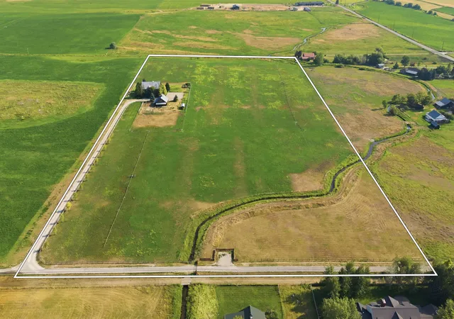 49th image of 500 Lovers Ln, Hamilton, MT 59840 | MLS# 30076471