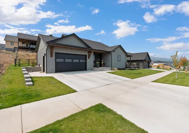3rd image of 4377 Christian Dr, Missoula, MT 59803 | MLS# 30076371
