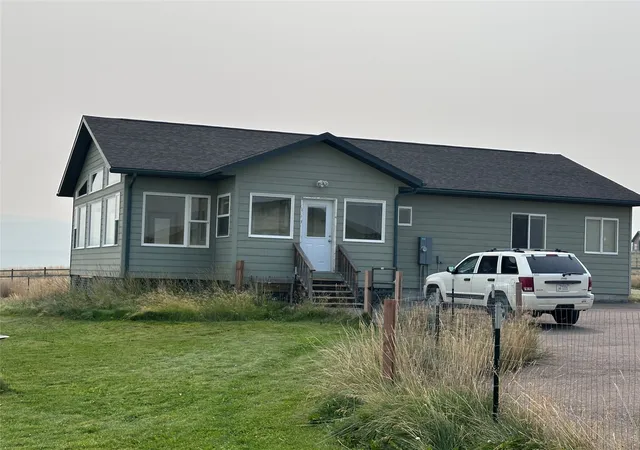 Photo 3 of Single family home for sale at 23 Warren Ct, Hall, MT 59837 | MLS# 30076489 | Listing updated on 2026-08-09