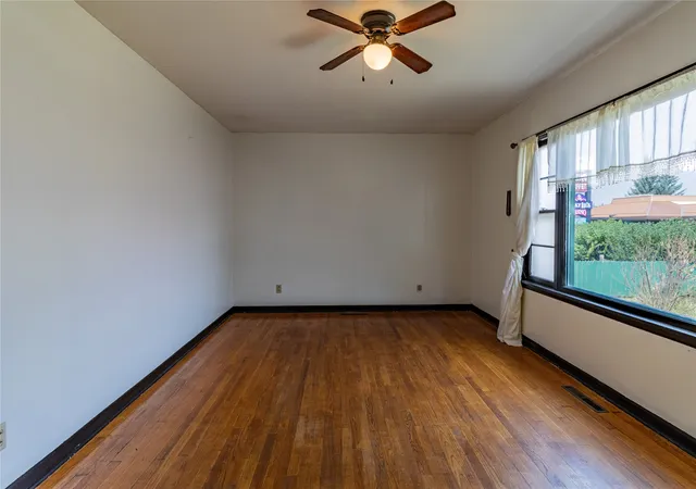 Photo 5 of Single family home for sale at 1920 Dewey Blvd, Butte, MT 59701 | MLS# 30076470 | Listing updated on 2026-08-26