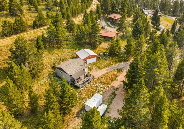 Photo 2 of Single family home for sale at 20 Scenic Ln, Anaconda, MT 59711 | MLS# 30076495 | Listing updated on 2026-08-27