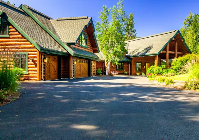 Photo 2 of Mansion for sale at 28013 Swan Cvs Dr, Bigfork, MT 59911 | MLS# 30076041 | Listing updated on 2026-08-11