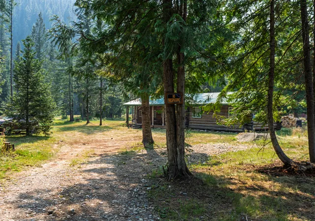 Photo 3 of Single family home for sale at 441 Cedars Dr, Troy, MT 59935 | MLS# 30076557 | Listing updated on 2026-08-18