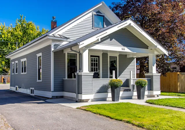 Photo 2 of Single family home for sale at 533 Spokane Ave, Whitefish, MT 59937 | MLS# 30076592 | Listing updated on 2026-08-11