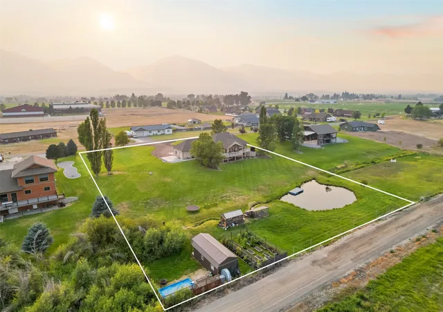 2nd image of 126 Jet Ln, Hamilton, MT 59840 | MLS# 30076382