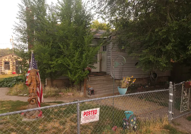 Photo 1 of Single family home for sale at 106 7th Avenue W, Polson, MT 59860 | MLS# 30076725 | Listing updated on 2026-08-19