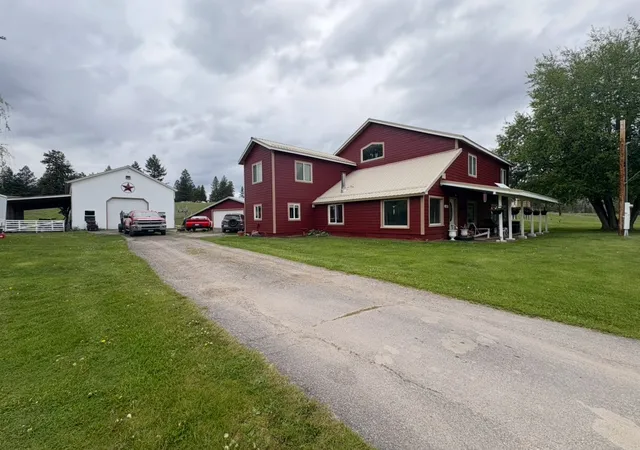 Photo 4 of Single family home for sale at 614 Johnson Ln, Superior, MT 59872 | MLS# 30076767 | Listing updated on 2026-08-21
