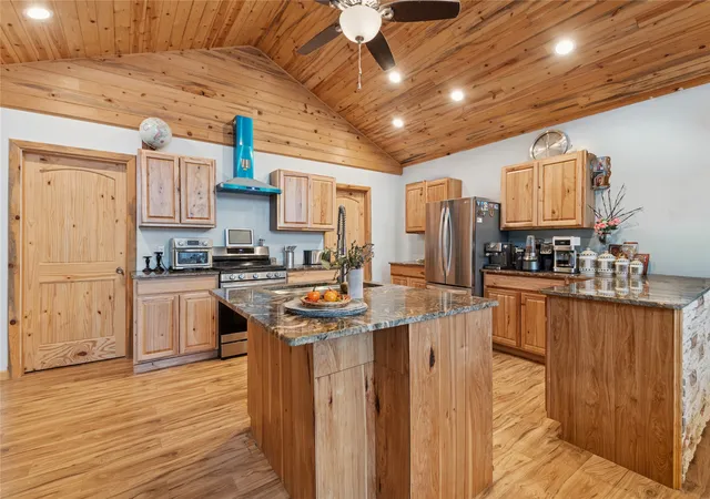 Photo 1 of Single family home for sale at 150 Whisper Ridge Dr, Bigfork, MT 59911 | MLS# 30076772 | Listing updated on 2026-08-19