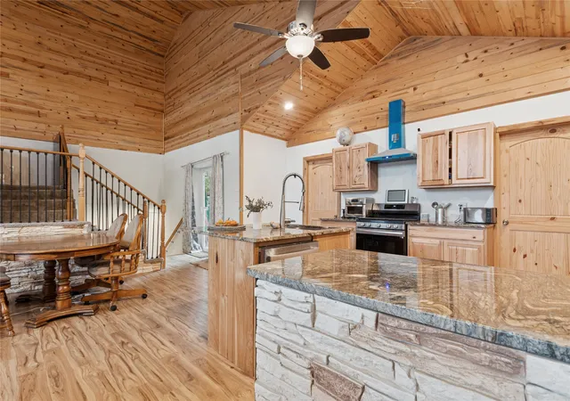 Photo 3 of Single family home for sale at 150 Whisper Ridge Dr, Bigfork, MT 59911 | MLS# 30076772 | Listing updated on 2026-10-05