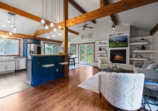 Photo 4 of Single family home for sale at 300 Peaceful Dr, Bigfork, MT 59911 | MLS# 30076351 | Listing updated on 2026-08-21