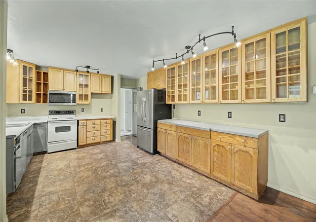 Photo 4 of Single family home for sale at 7140 Trout Crk Rd, Helena, MT 59602 | MLS# 30076822 | Listing updated on 2026-08-16