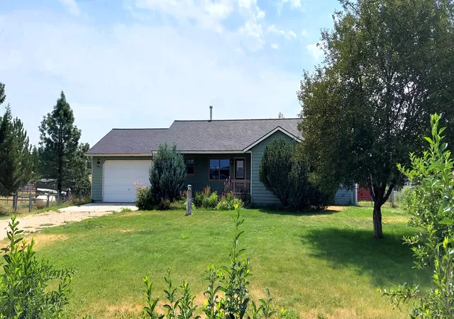 Photo 1 of Single family home for sale at 723 Rising Sun Ln, Stevensville, MT 59870 | MLS# 30076761 | Listing updated on 2026-08-19
