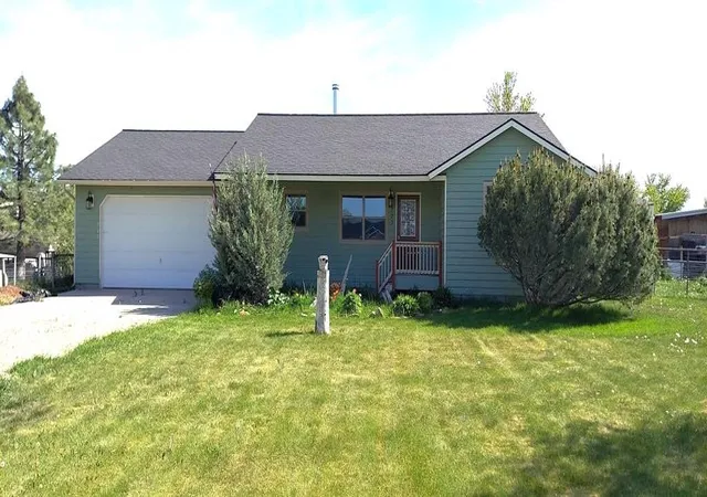 Photo 3 of Single family home for sale at 723 Rising Sun Ln, Stevensville, MT 59870 | MLS# 30076761 | Listing updated on 2026-08-19