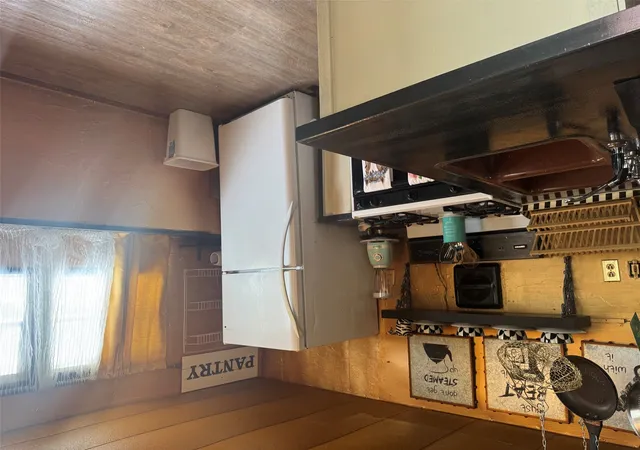 Photo 2 of Single family home for sale at 1501 13th Avenue Sw, Great Falls, MT 59404 | MLS# 30076840 | Listing updated on 2026-08-24