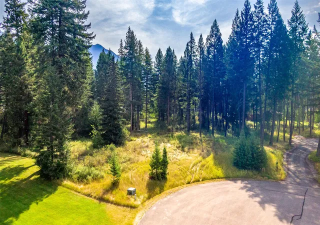 Photo 1 of Land for sale at 25 Ridgeway Ct, Columbia Falls, MT 59912 | MLS# 30076885 | Listing updated on 2026-08-18