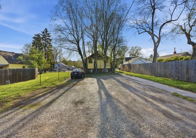 Photo 30 of Multi family home for sale at 617 N Rouse Ave, Bozeman, MT 59715 | MLS# 30077008 | Listing updated on 2026-08-19