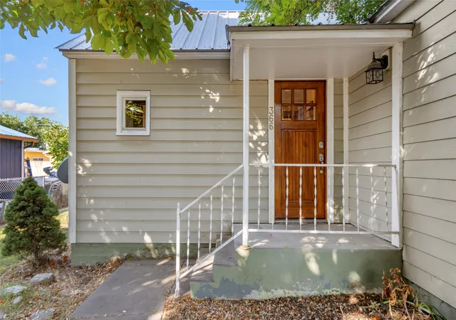 Photo 2 of Single family home for sale at 366 5th Avenue, Kalispell, MT 59901 | MLS# 30076960 | Listing updated on 2026-08-22