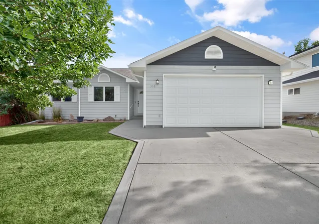 Photo 2 of Single family home for sale at 336 34th Avenue Ne, Great Falls, MT 59404 | MLS# 30076856 | Listing updated on 2026-08-19
