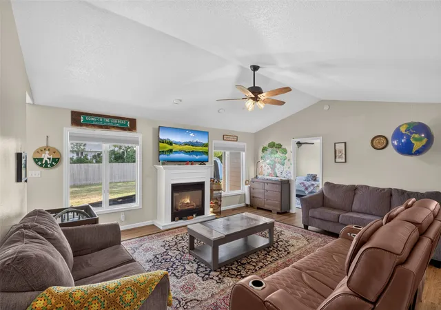 Photo 5 of Single family home for sale at 336 34th Avenue NE, Great Falls, MT 59404 | MLS# 30076856 | Listing updated on 2026-08-19