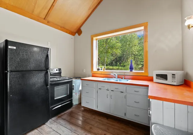 Photo 3 of Single family home for sale at 150 & 36 Turkey Trot Trl, Kalispell, MT 59901 | MLS# 30076527 | Listing updated on 2026-08-20