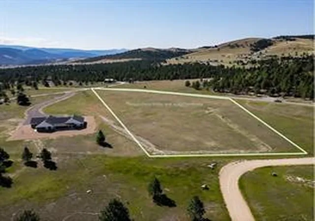 Photo 3 of Single family home for sale at 136 S Hills Rd, Clancy, MT 59634 | MLS# 30076983 | Listing updated on 2026-08-25