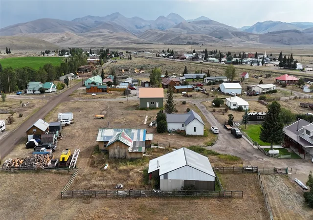 Photo 21 of Single family home for sale at 400 Blaine St, Lima, MT 59739 | MLS# 30077019 | Listing updated on 2026-08-20