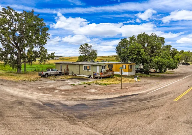 Photo 4 of Manufactured home for sale at 3 3rd Avenue SE, Dutton, MT 59433 | MLS# 30077102 | Listing updated on 2026-08-20
