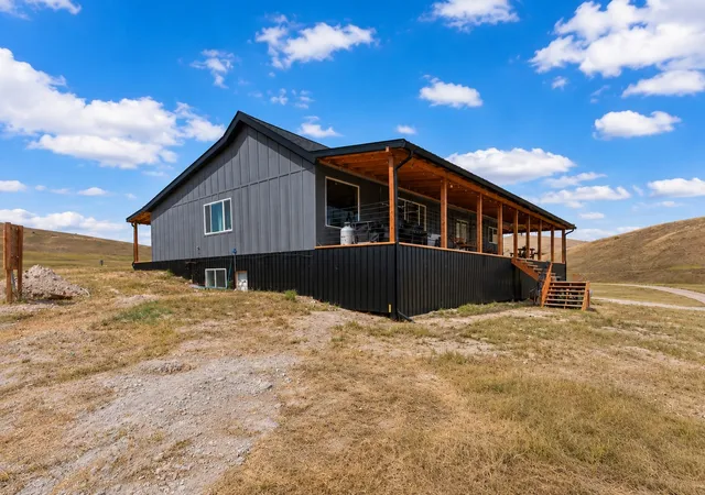 Photo 2 of Single family home for sale at 69 Fox Hill Dr, Hall, MT 59837 | MLS# 30077146 | Listing updated on 2026-08-26