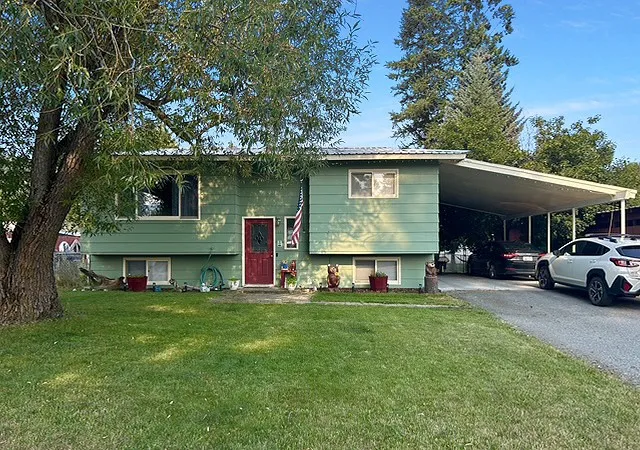 Photo 2 of Single family home for sale at 1408 Idaho Ave, Libby, MT 59923 | MLS# 30077176 | Listing updated on 2026-08-22