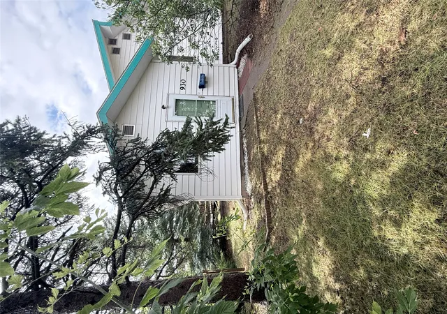 Photo 1 of Single family home for sale at 930 4th Ave Nw, Great Falls, MT 59404 | MLS# 30077210 | Listing updated on 2026-08-22