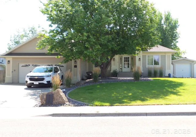 Photo 1 of Single family home for sale at 1012 24th Ave Sw, Great Falls, MT 59404 | MLS# 30075703 | Listing updated on 2026-08-24