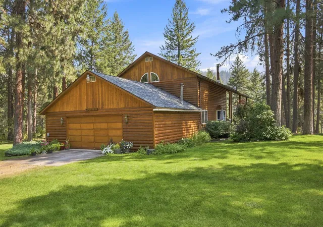 Photo 1 of Single family home for sale at 203 E River Ridge Ln, Superior, MT 59872 | MLS# 30076325 | Listing updated on 2026-08-24