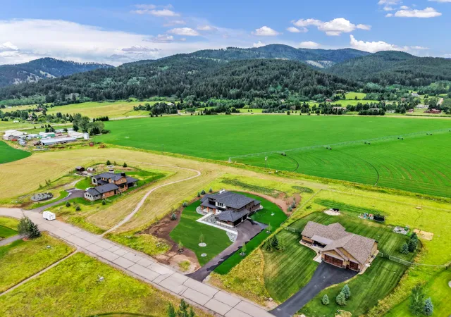 Photo 100 of Single family home for sale at 442 Balsam Dr, Bozeman, MT 59718 | MLS# 30077297 | Listing updated on 2026-08-25