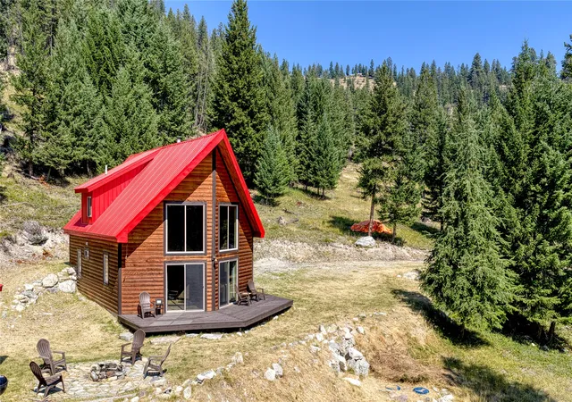 Photo 3 of Single family home for sale at 1347 Coon Hollow Rd, Kila, MT 59920 | MLS# 30077276 | Listing updated on 2026-08-26
