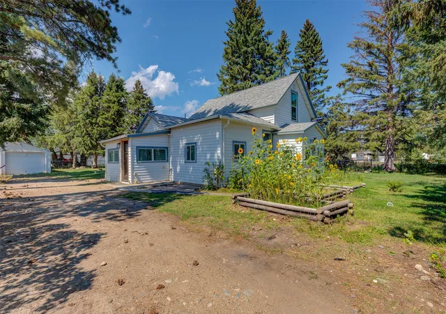 Photo 2 of Single family home for sale at 105 S Adams St, Boulder, MT 59632 | MLS# 30077263 | Listing updated on 2026-08-27