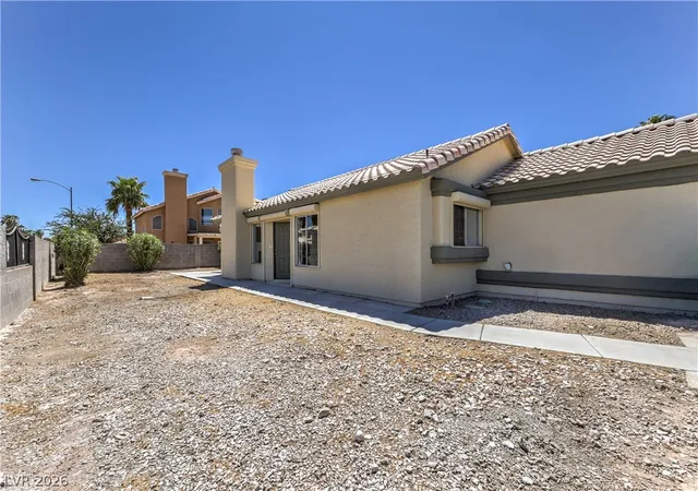 4th image of 5783 Ballinger Dr, Las Vegas, NV 89142 | MLS# 2805483