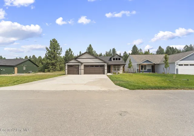 2nd image of 866 E Valley St S, Oldtown, ID 83822 | MLS# 26-461