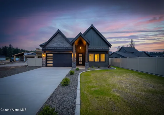 Photo 1 of Single family home for sale at 974 E Steeple Chase Rd, Hayden, ID 83835 | MLS# 26-1366 | Listing updated on 2026-10-17