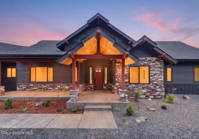 Photo 3 of Single family home for sale at 883 Grouse Mountain Rd, Sagle, ID 83860 | MLS# 26-2541 | Listing updated on 2026-08-05