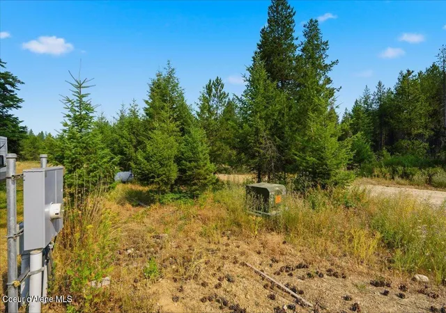 2nd image of 258 Nitty Gritty Ln, Priest River, ID 83856 | MLS# 26-3397