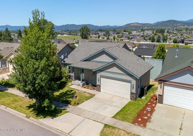Photo 1 of Single family home for sale at 3495 N Carriage Ct, Post Falls, ID 83854 | MLS# 26-4928 | Listing updated on 2026-09-13