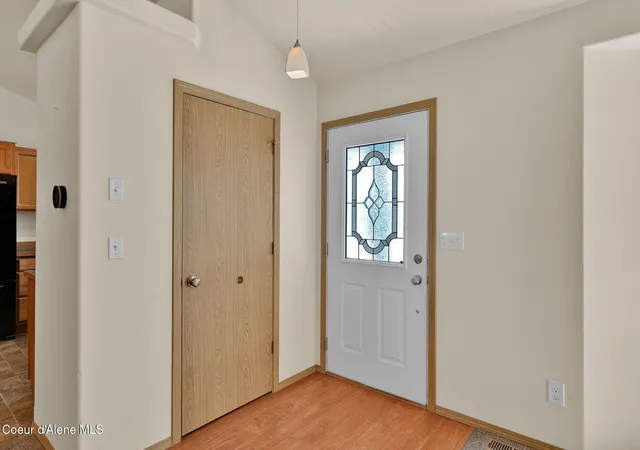Photo 3 of Single family home for sale at 3495 N Carriage Ct, Post Falls, ID 83854 | MLS# 26-4928 | Listing updated on 2026-09-13