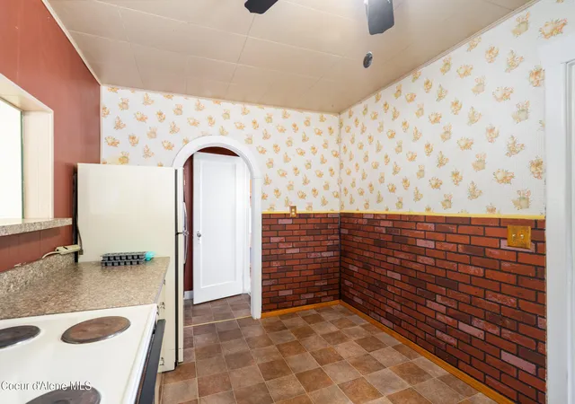 25th image of 306 Hill St, Smelterville, ID 83868 | MLS# 26-7821