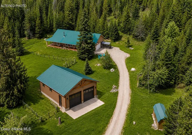 Photo 1 of Single family home for sale at 4321 Upper Gold Crk Rd, Sandpoint, ID 83864 | MLS# 26-5714 | Listing updated on 2026-09-02