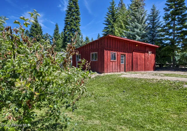 Photo 3 of Single family home for sale at 65085 Highway 2, Bonners Ferry, ID 83805 | MLS# 26-7429 | Listing updated on 2026-07-20